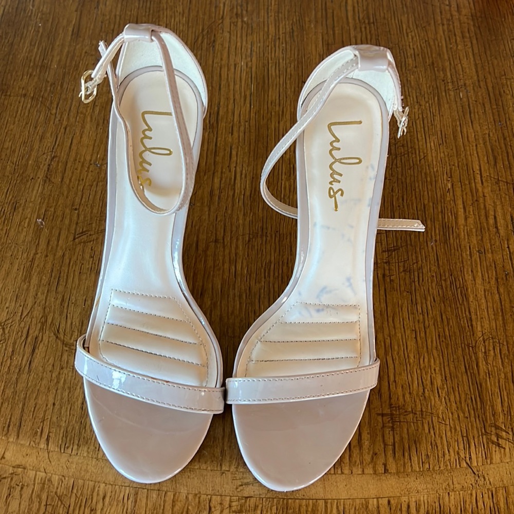 Lulus high heels size 8.5 beige